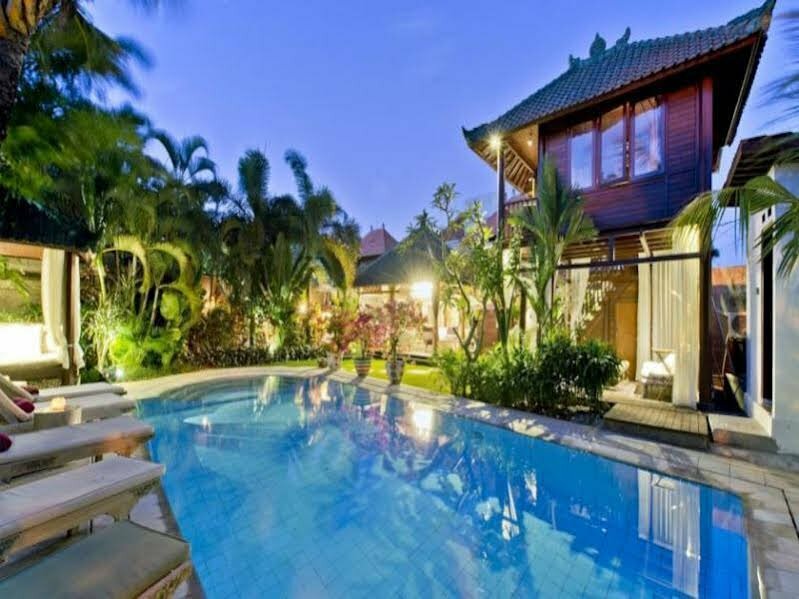 Гостиница Villa Manggis в Денпасаре