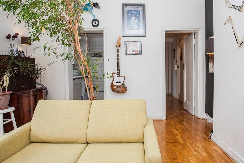 Фото Cosy 1 bedroom in Belsize Park