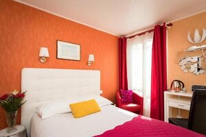 Hotel Chateau Voltaire (Paris, 11e Arrondissement, Rue Sedaine), hotel