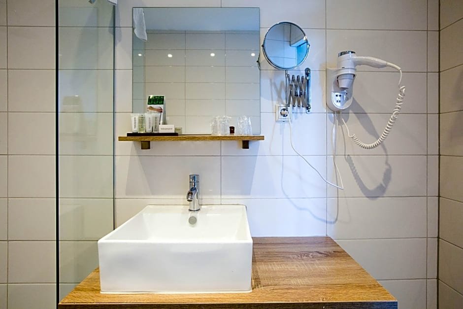 Фото Camp Inn Hotel