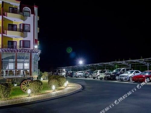 Гостиница Hotel Nar