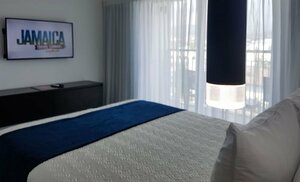 Гостиница R Hotel Kingston