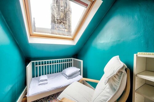 Жильё посуточно Top Floor 3br Apt Near Edinburgh Castle в Эдинбурге