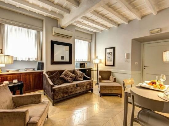 Гостиница Suite Giulia 3 в Риме