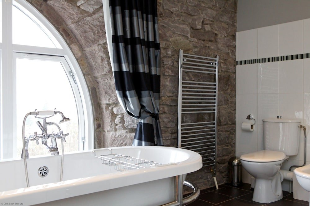 Фото The Lookout at St Ninians