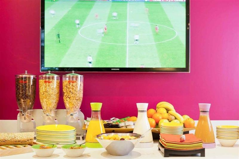 Фото ibis Styles Nantes Centre Place Graslin Hotel