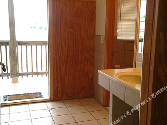 Фото Pelican Point Motel