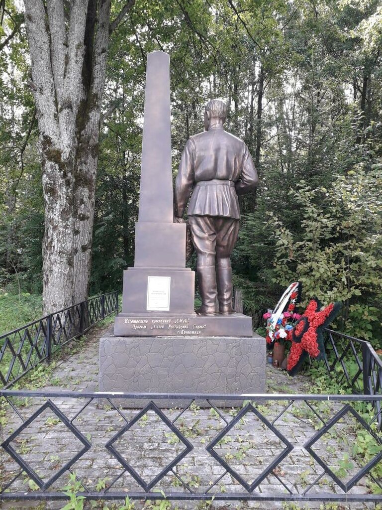 Monument, memorial Братская могила, Kaluga Oblast, photo