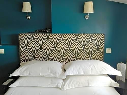 Фото Hotel Bellevue Marseille