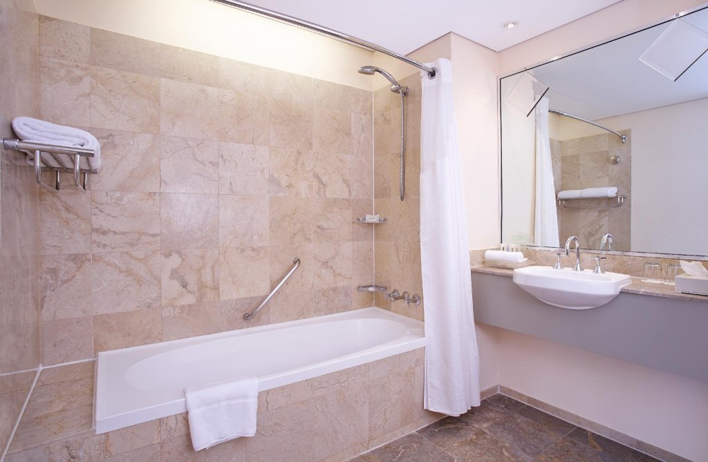 Фото Holiday Inn Sydney Potts Point