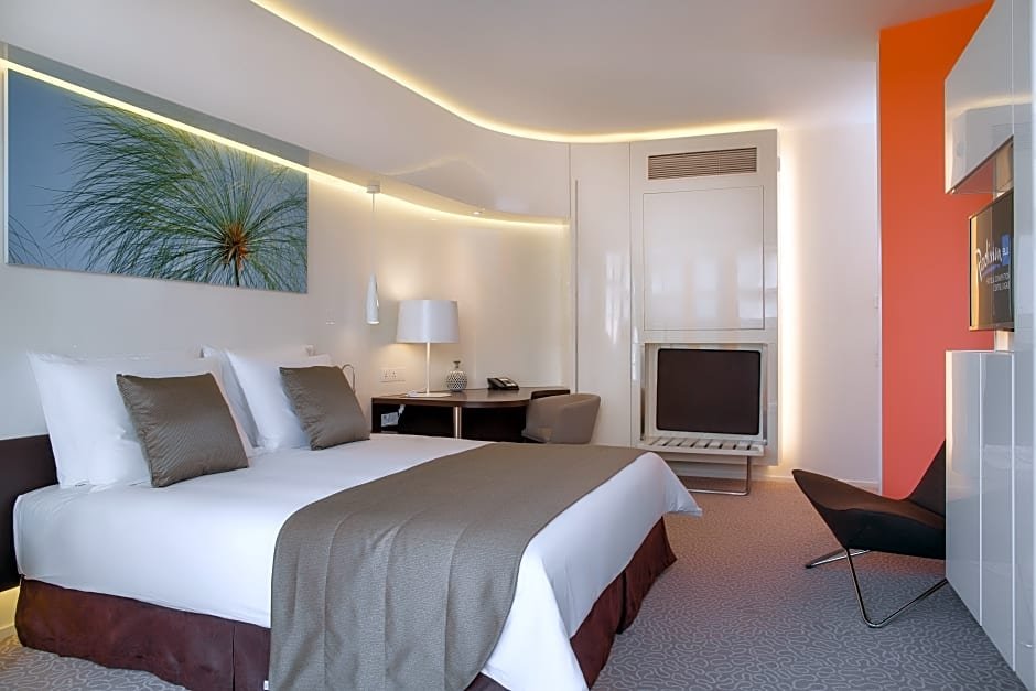 Фото Radisson Blu Hotel & Convention Centre, Kigali