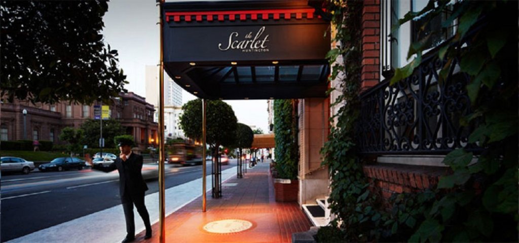 Фото Huntington Hotel