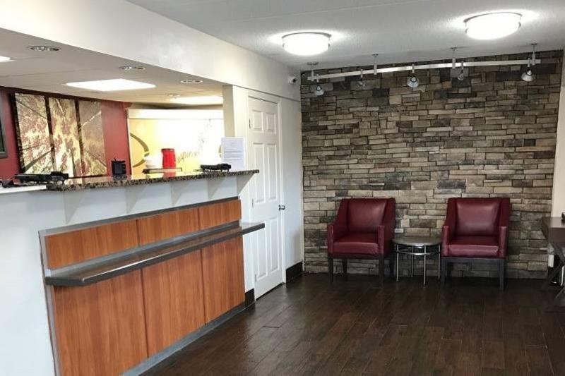 Фото Red Roof Inn Atlanta South - Morrow