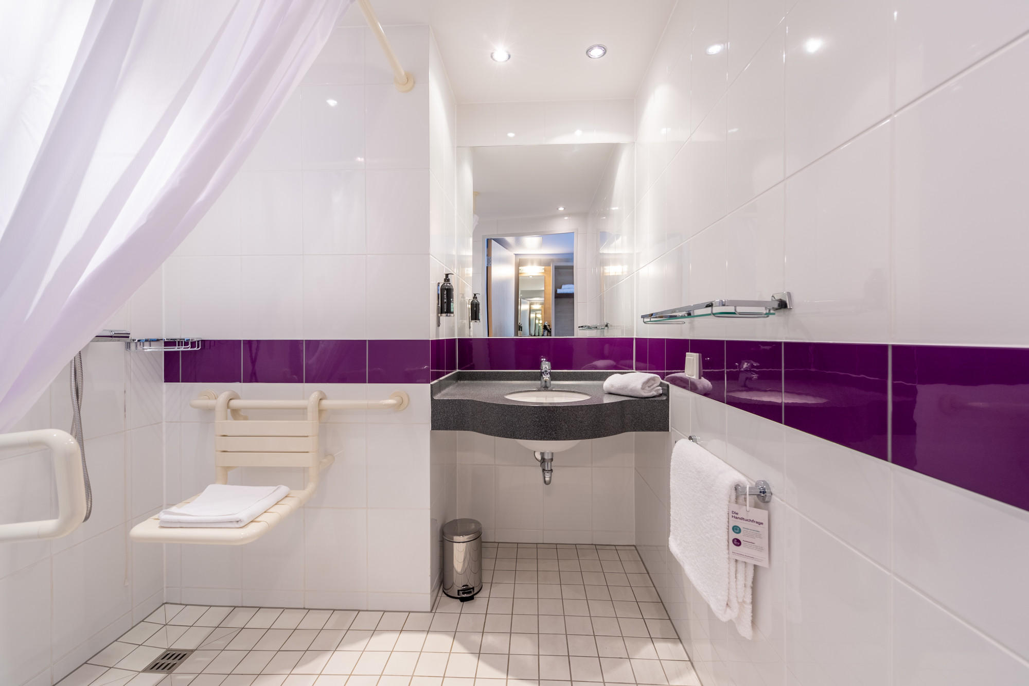 Фото Premier Inn Stuttgart Airport