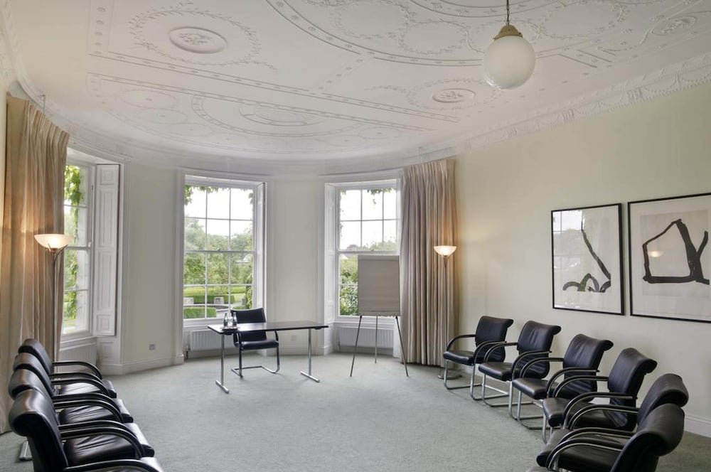 Фото Butler House