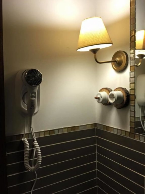 Фото Hostal de Montaña La Aldeya