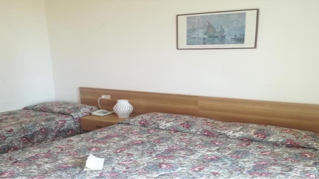 Фото Отель Heron