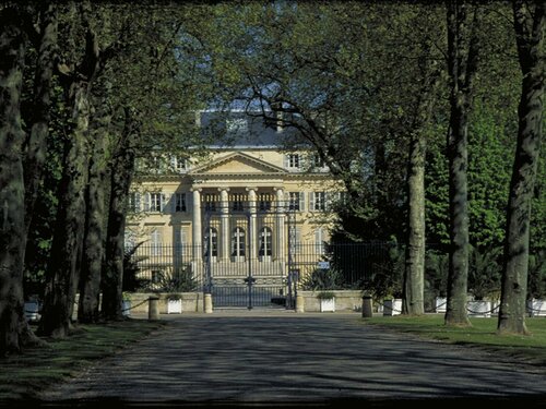 Гостиница Mercure Bordeaux Lac в Бордо