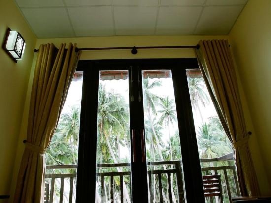 Фото Venus Muine Hotel