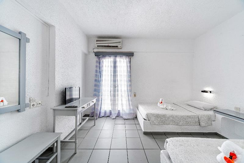 Фото Iro Hotel