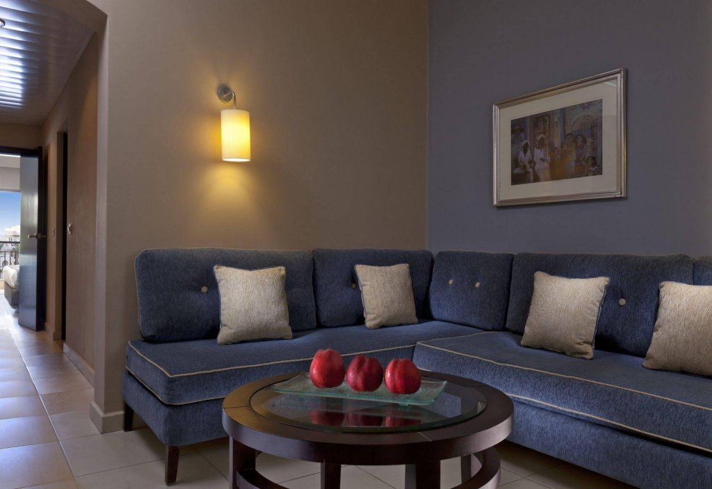 Фото Jaz Bluemarine