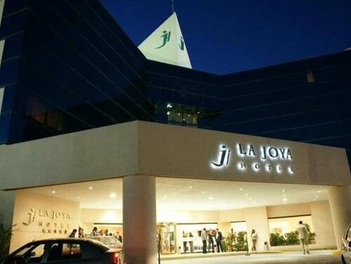Гостиница Hotel La Joya в Пачука-де-Сото