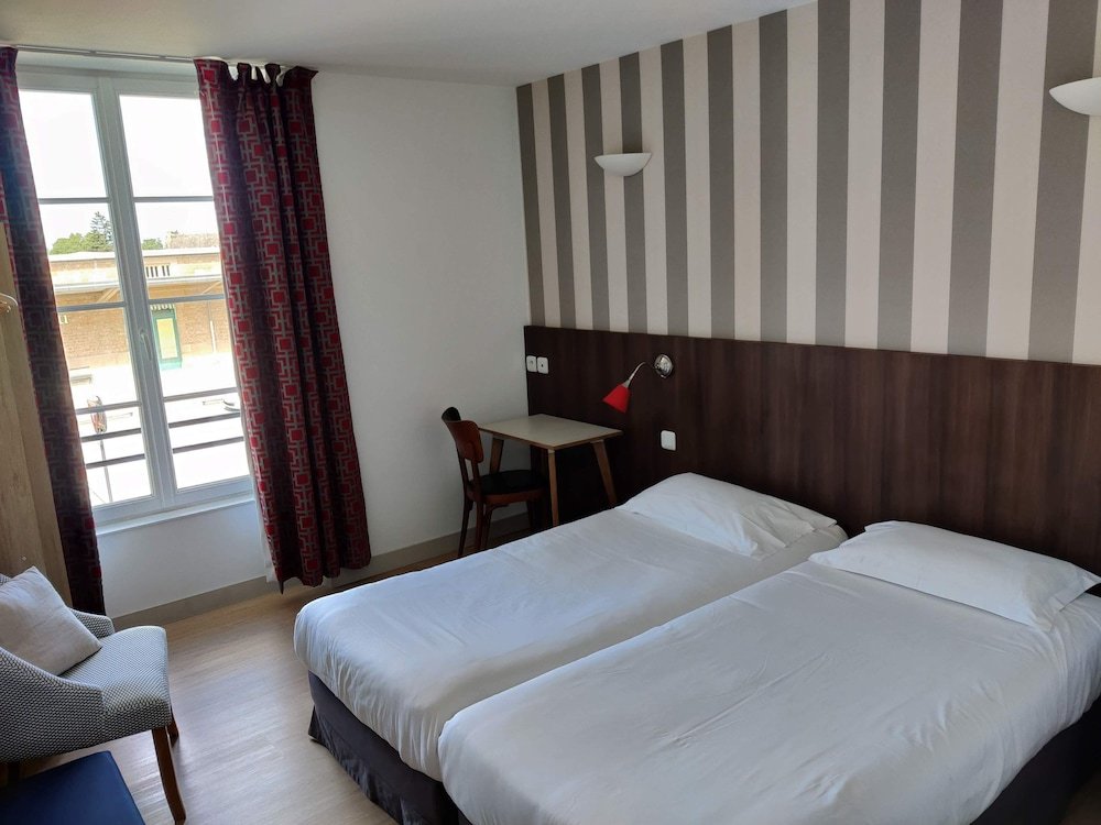 Фото Hôtel Océan Dinan