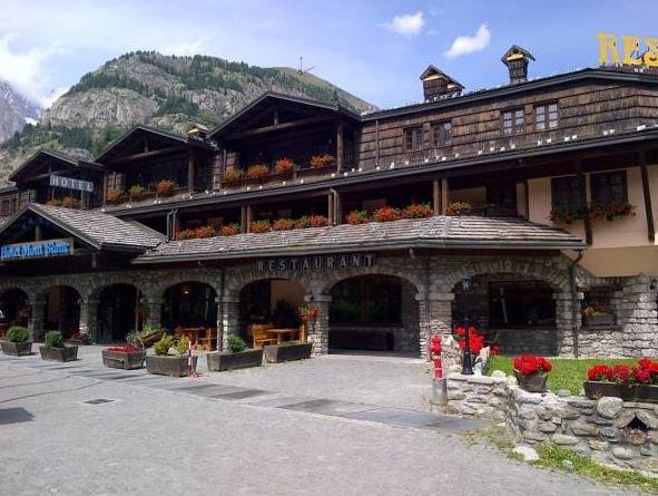 Фото iH Hotels Courmayeur Mont Blanc Resort