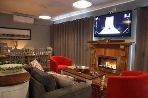 Фото Game View Lodge