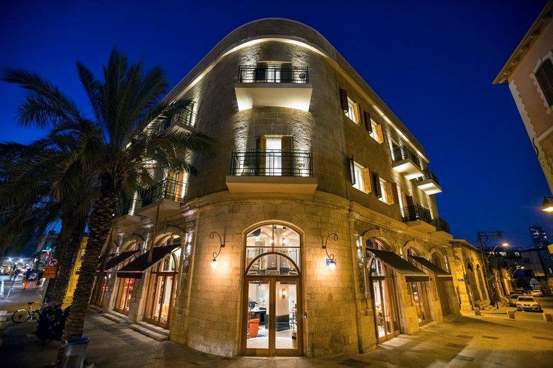 Фото отеля 1