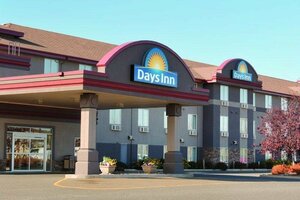 Гостиница Days Inn & Suites by Wyndham Thunder Bay