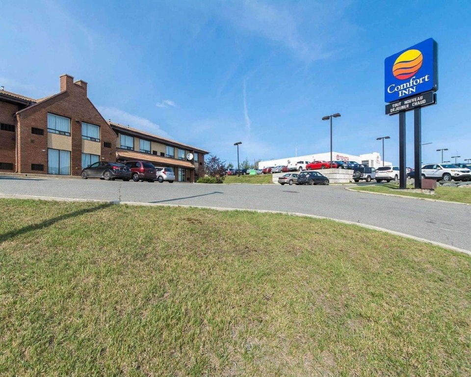 Фото Comfort Inn Rouyn Noranda