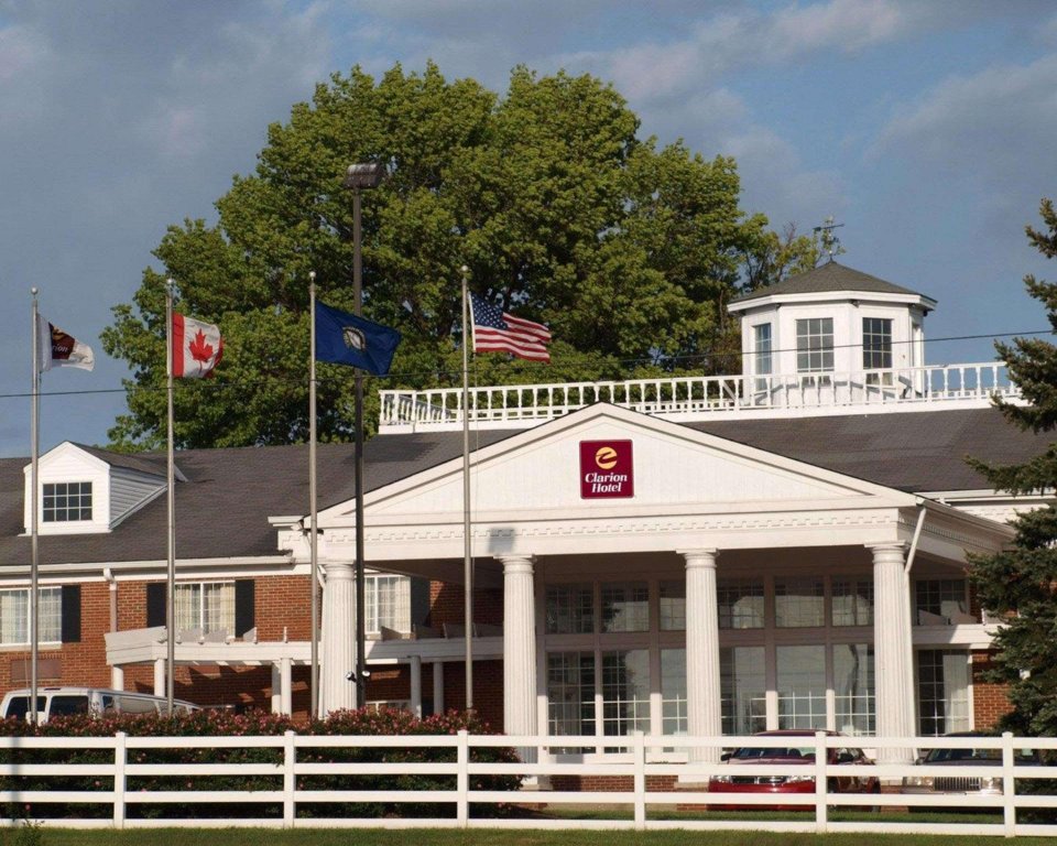 Фото Clarion Hotel Conference Center - North