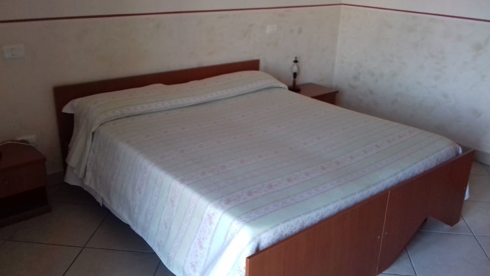 Фото Hotel Caimo Bed-Breakfast