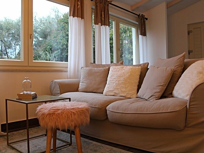 Гостиница Adorable House Apartment With Garden View в Порече