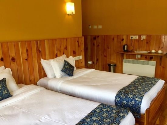 Фото Hotel Khamsum