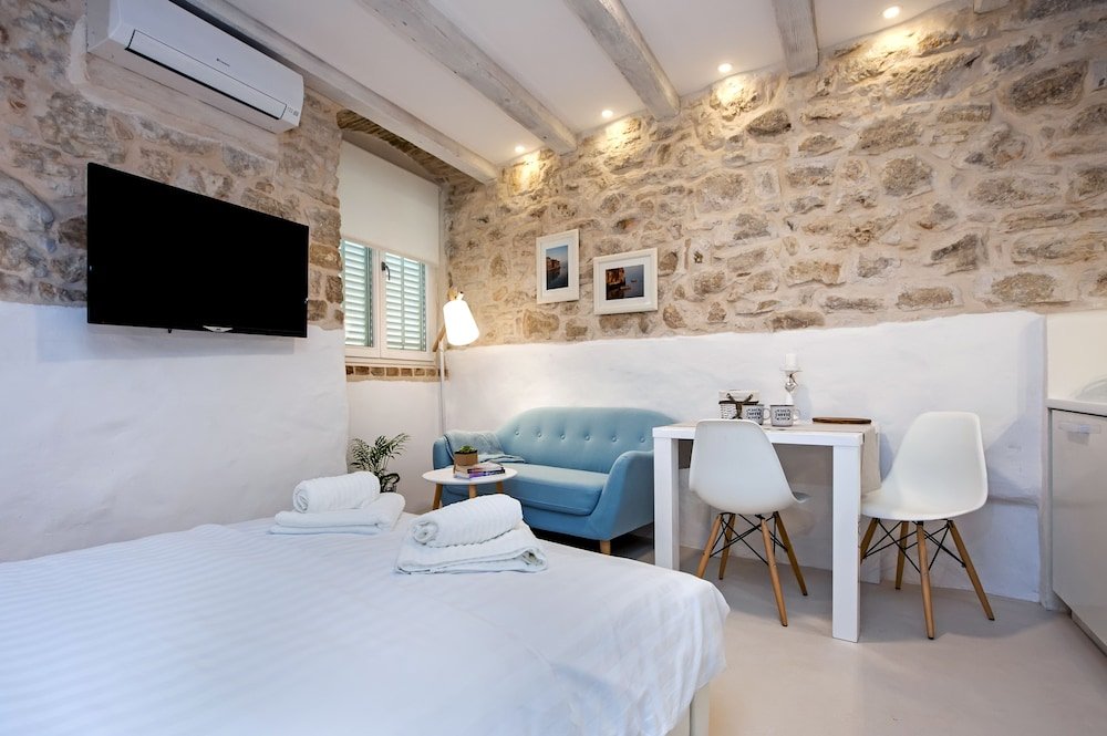 Фото Pisinium Studios