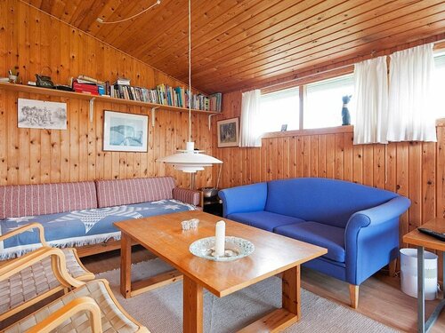 Жильё посуточно Comfortable Holiday Home in Glesborg With Roofed Terrace