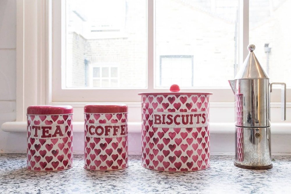 Фото Altido Luxurious 2br flat in Pimlico, near Warwick sq