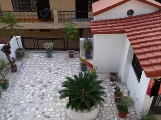 Фото Sonu Guest House - Hostel