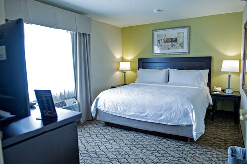 Гостиница Holiday Inn Express Hotel & Suites Chicago - Libertyville, an Ihg Hotel