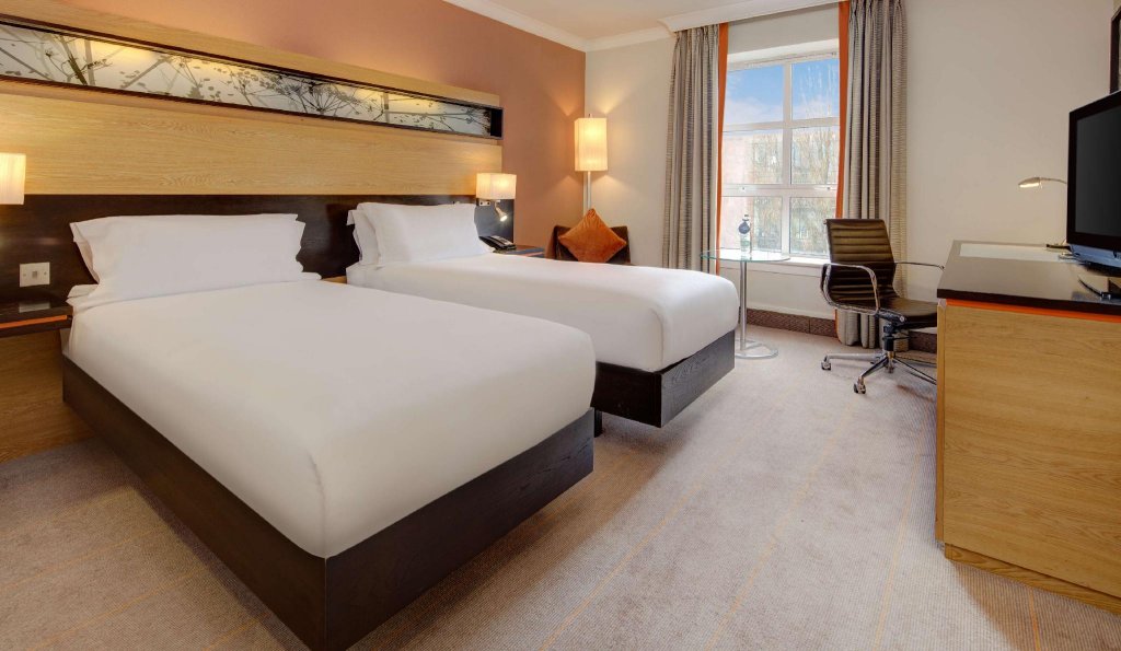 Фото Hilton Dublin