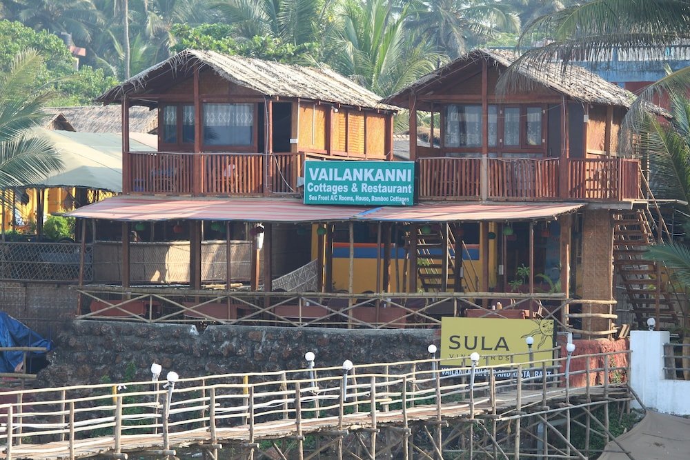 Фото Sunset & Waves Resort