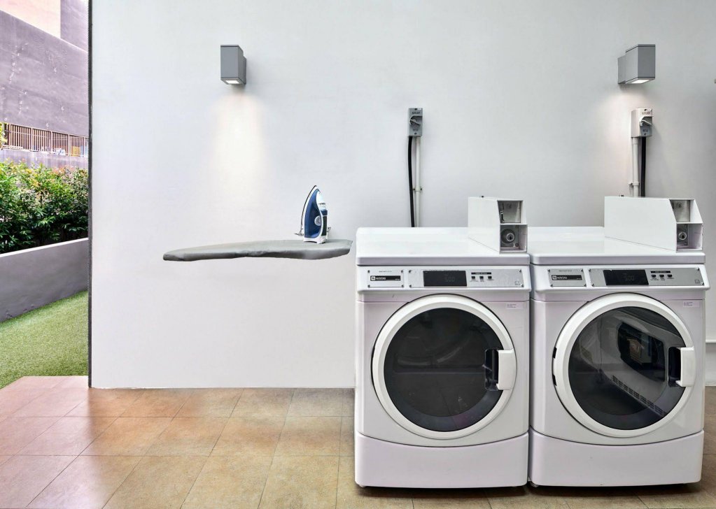 Фото Holiday Inn Express Singapore Orchard Road