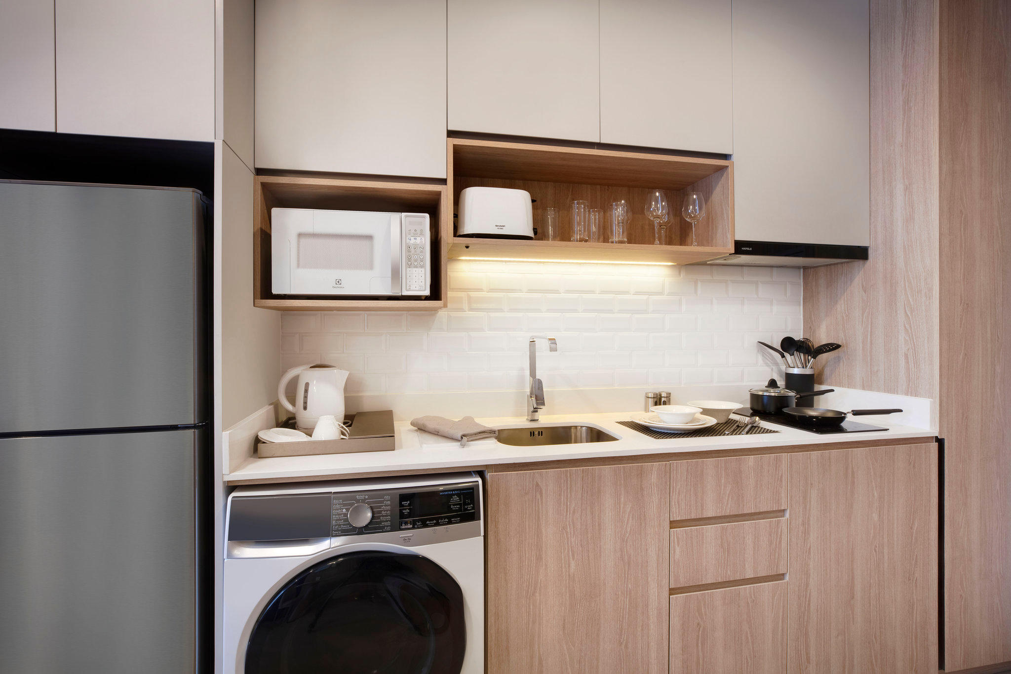 Фото Staybridge Suites Bangkok Thonglor - Sha Extra Plus