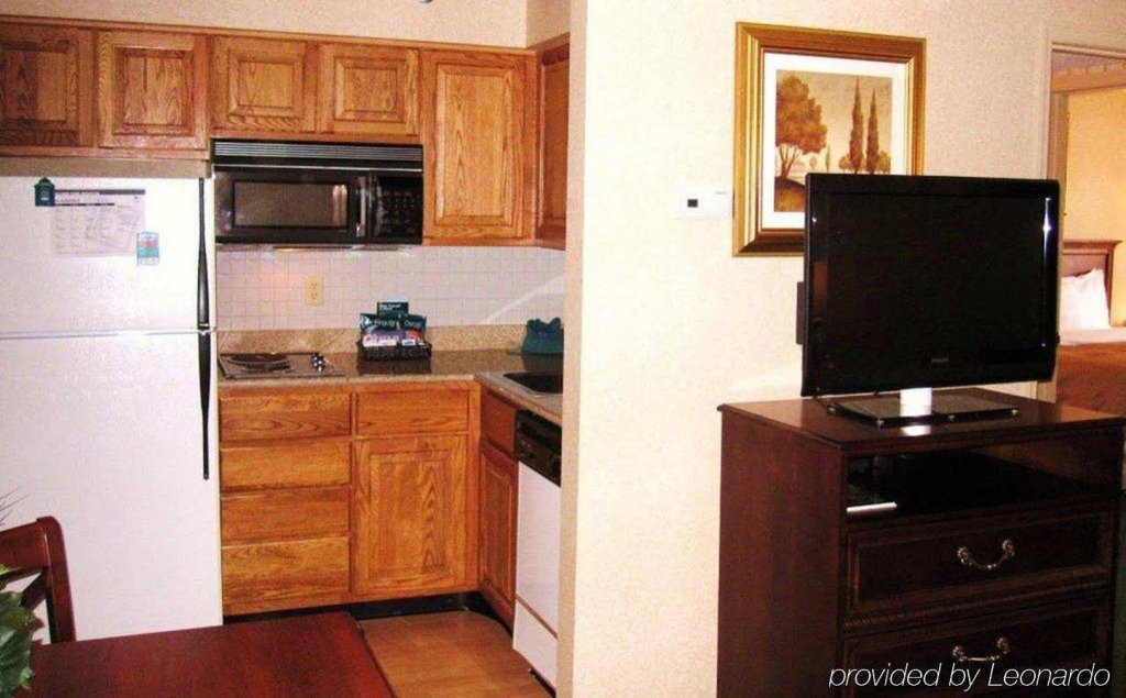 Фото Staybridge Suites Columbus - Worthington, an Ihg Hotel