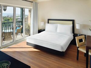 Гостиница Movenpick Resort & Residence Aqaba