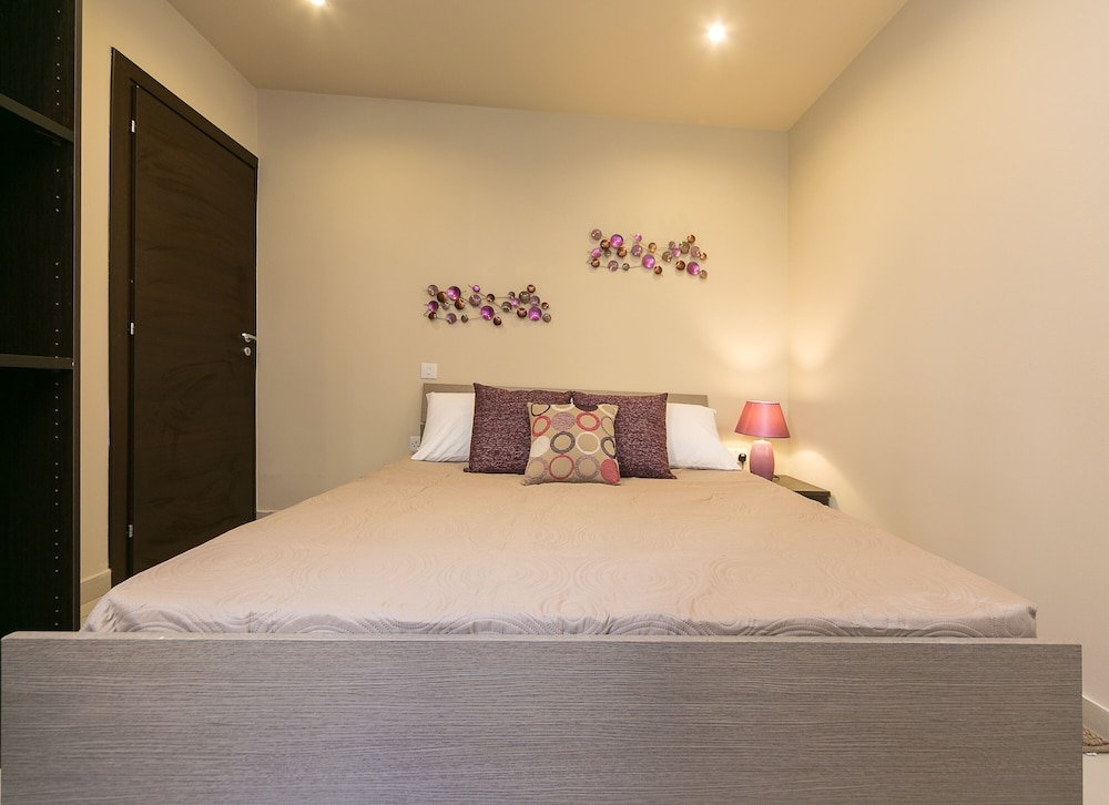 Фото InStyle Aparthotel