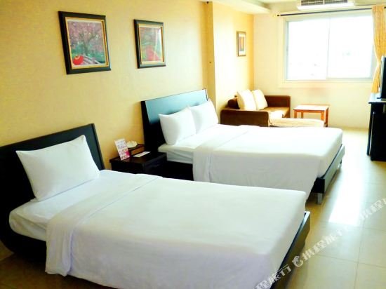 Фото Centric Place Hotel