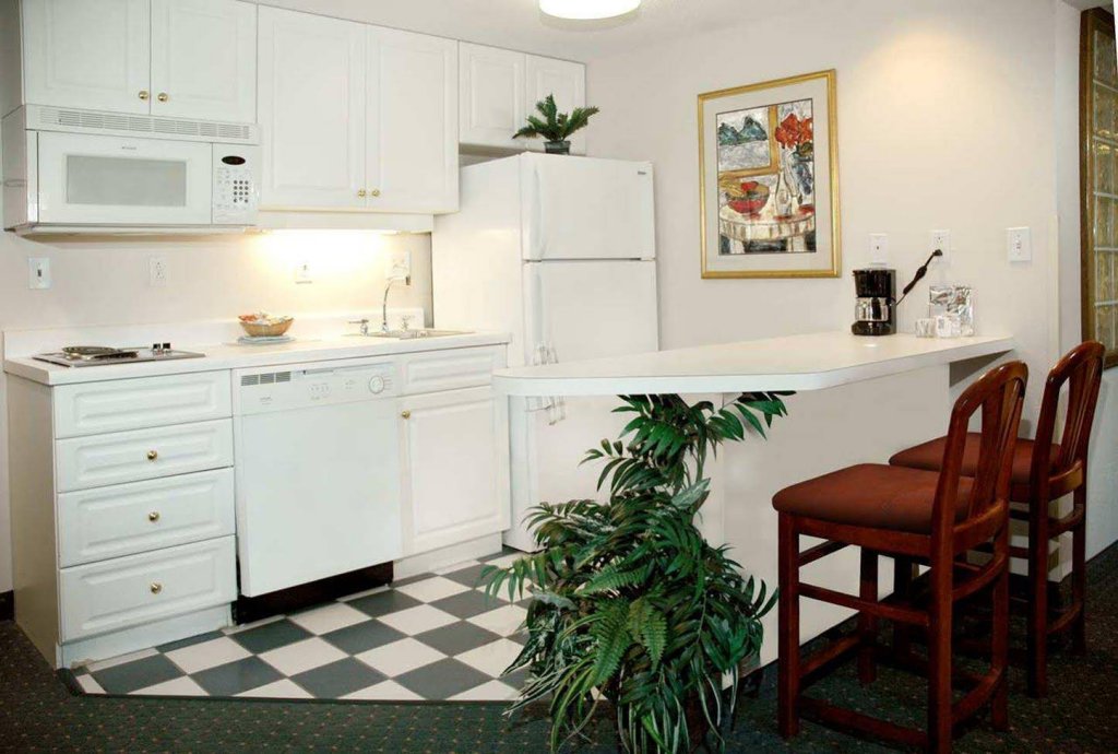 Фото Hampton Inn & Suites Raleigh/Cary I-40